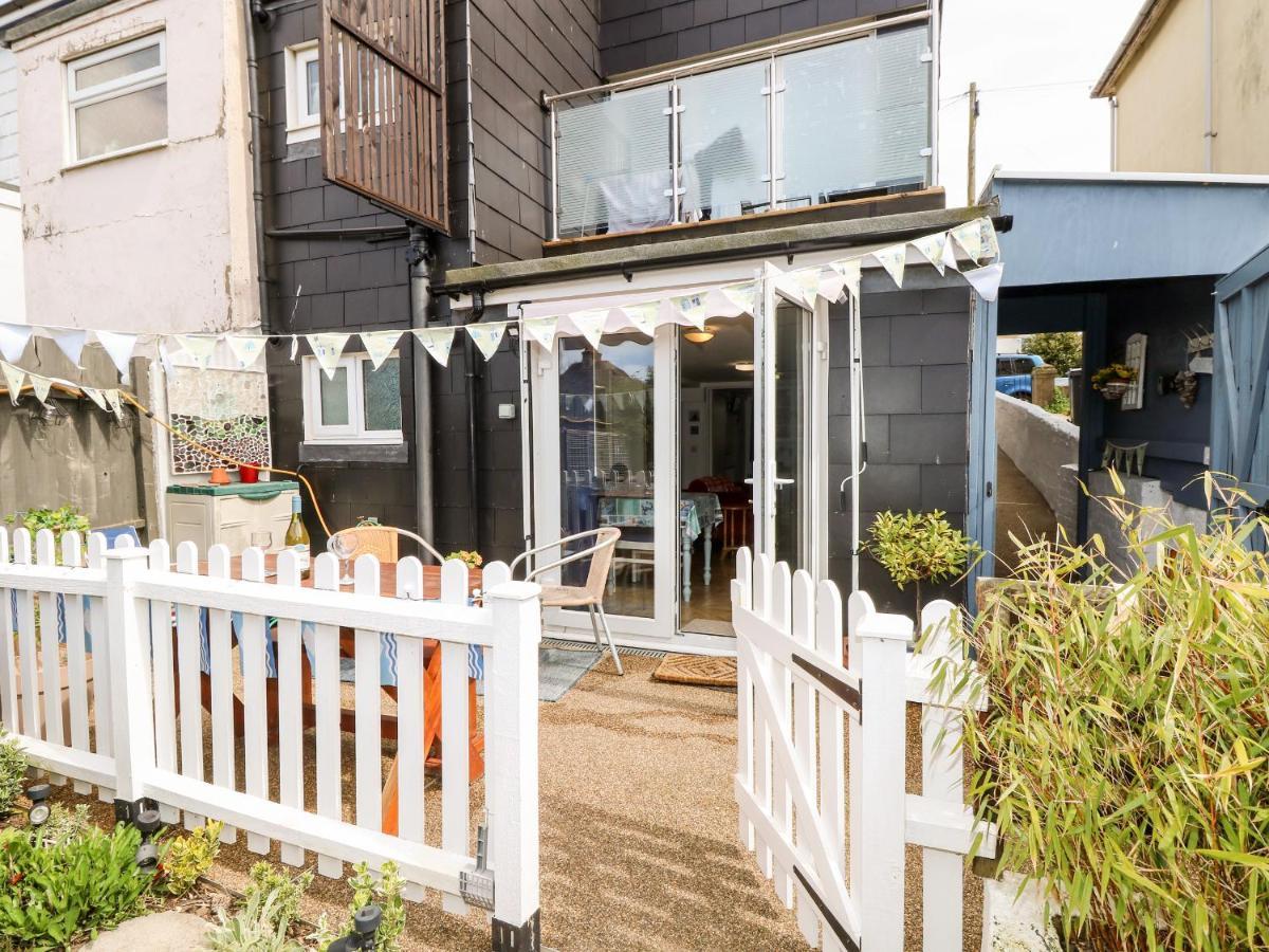 샌다운 White Haven 아파트 외부 사진